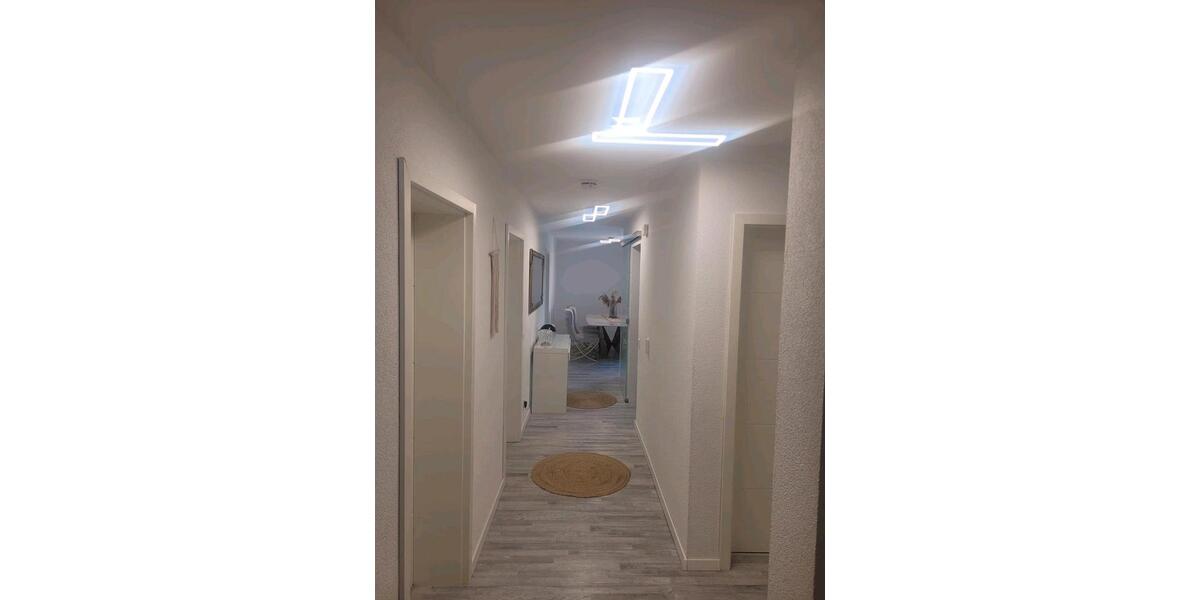 Erdgeschoßwohnung Pfullingen - 4.5 Zimmer, 98 m&sup2;, 365.000&euro; | Angebot:26834959