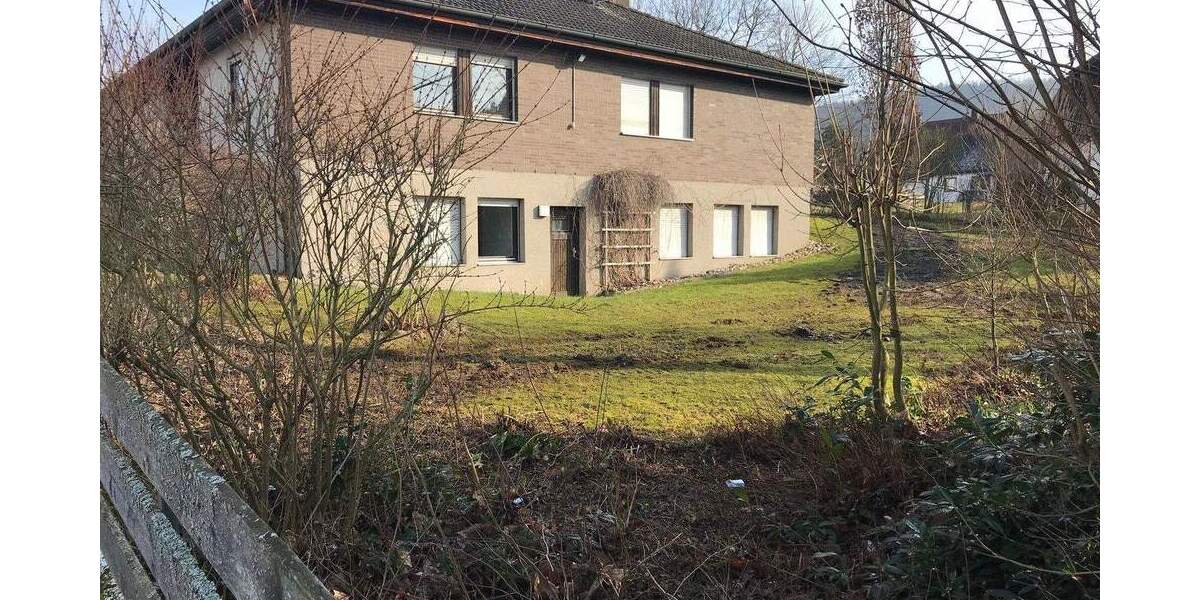 Doppelhaushälfte Schnaittach - 8 Zimmer, 270 m&sup2;, 649.000&euro; | Angebot:24909656