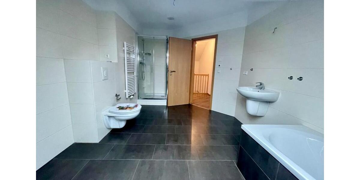 Maisonettenwohnung Rostock Groß-Klein - 4 Zimmer, 137 m&sup2;, 1.696&euro; | Angebot:25406941