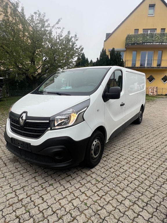 Renault Trafic 57.200 km 17.490 € Vierkirchen 85256