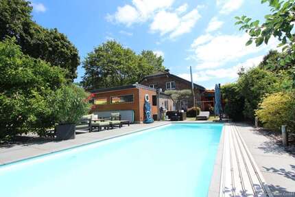 Haus Nettetal - 5 Zimmer, 210 m&sup2;, 2.500&euro; | Angebot:27080265