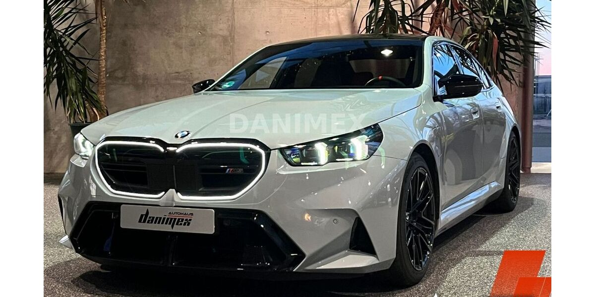 BMW M5 6.000 km 134.399 &euro; Bremen 28237