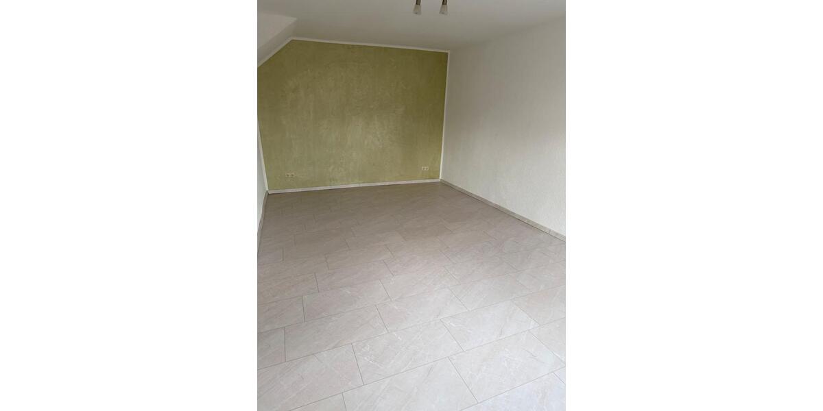 Erdgeschoßwohnung Kirchhain - 2 Zimmer, 70 m&sup2;, 650&euro; | Angebot:25422446