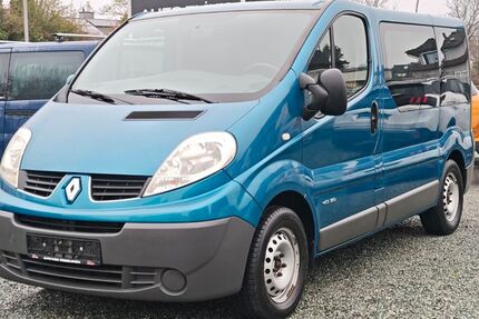 Renault Trafic 100.000 km 14.999 € Rüsselsheim am Main 65428