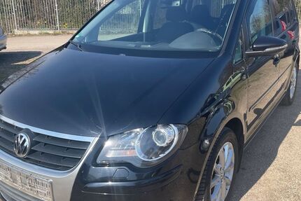 VW Touran 271.801 km 3.999 &euro; Minden 32429