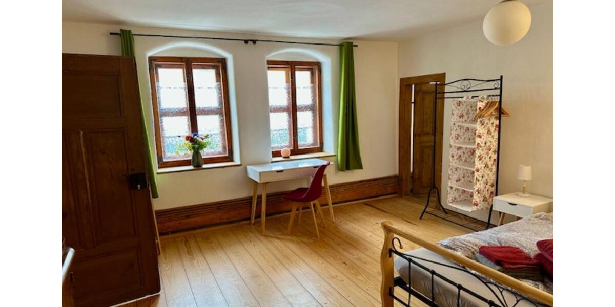 Erdgeschoßwohnung Mockrehna - 4 Zimmer, 115 m&sup2;, 920&euro; | Angebot:25519074