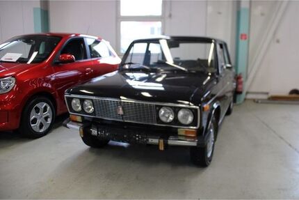 Lada Andere