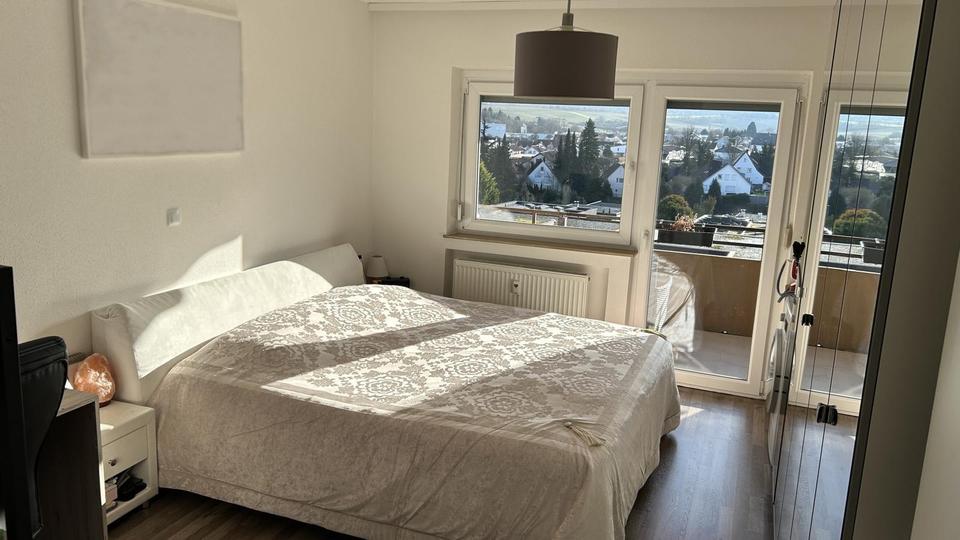 Dachgeschoßwohnung Obersulm - 3 Zimmer, 75 m&sup2;, 1.190&euro; | Angebot:25990820