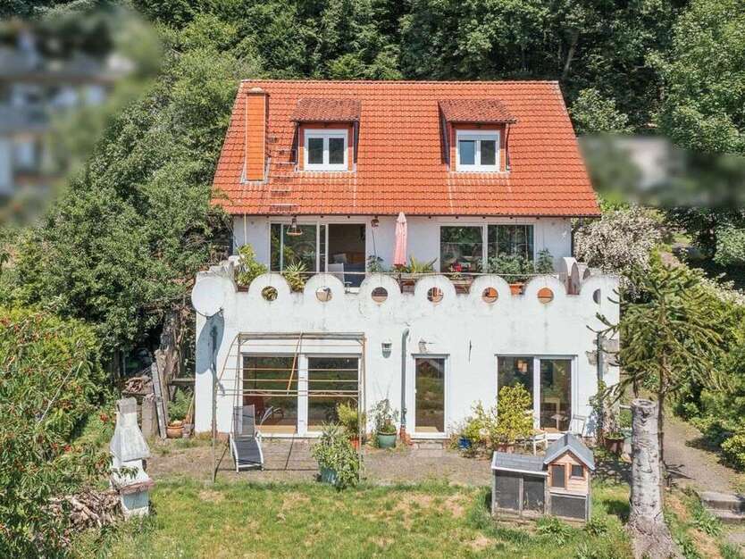 Haus zum Kaufen in Gründau 449.000 € 220 m²