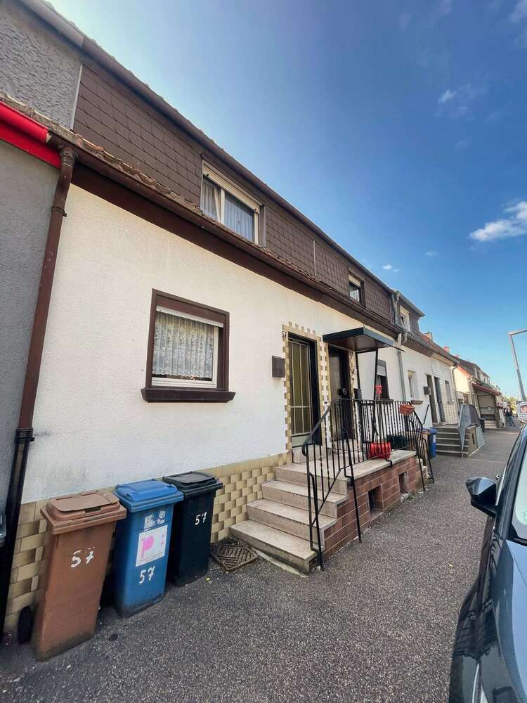 Haus zum Kaufen in Pirmasens 89.000 € 90 m²