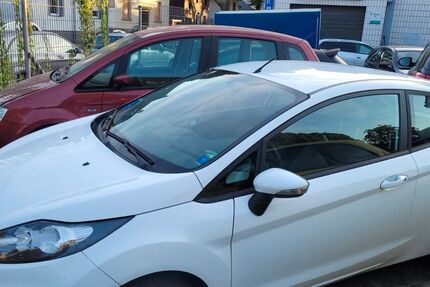 Ford Fiesta 98.260 km 3.700 &euro; Oberhausen 46149