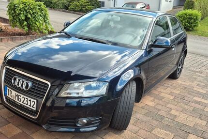 Audi A3 177.600 km 2.600 &euro; Fell 54341