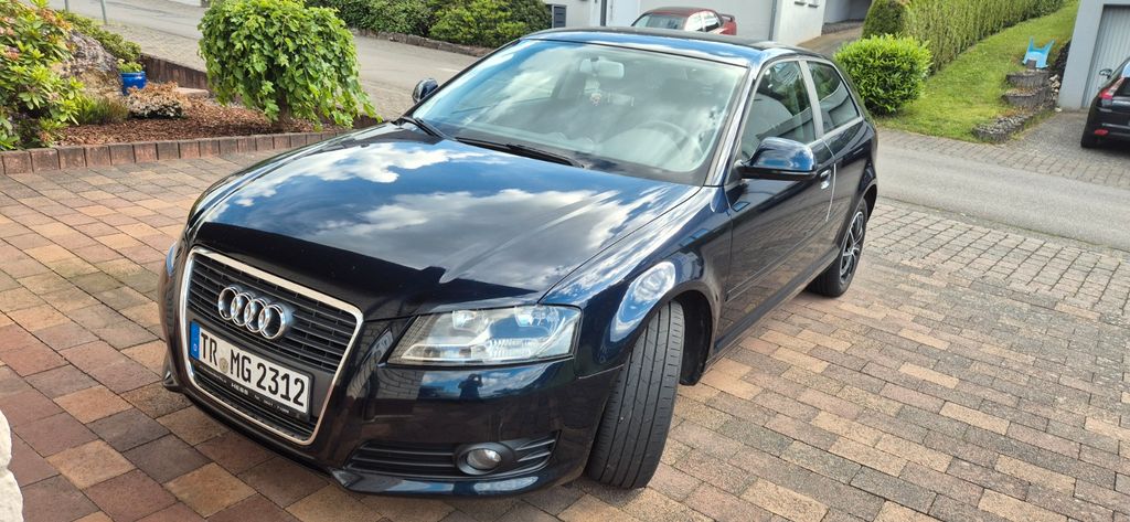 Audi A3 177.600 km 2.600 &euro; Fell 54341