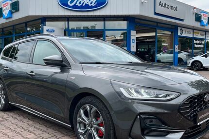 Ford Focus 4.500 km 22.950 &euro; Heidenau 01809