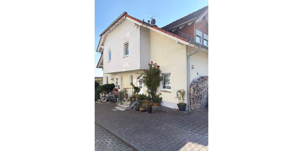 Doppelhaushälfte Wettenberg Launsbach - 4 Zimmer, 130 m&sup2;, 575.000&euro; | Angebot:23950521