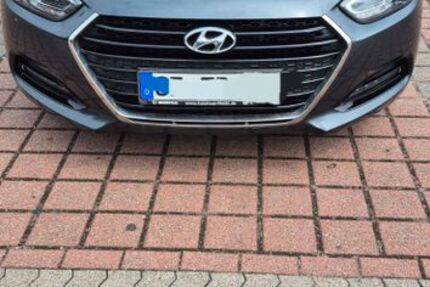 Hyundai i40 125.000 km 8.800 € Trassenheide 17449