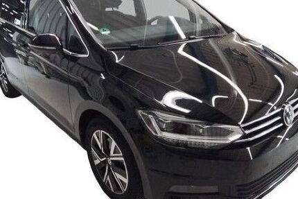 VW Touran 17.418 km 39.930 € Mitterteich 95666