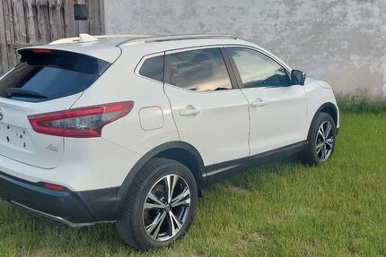 Nissan Qashqai 104.922 km 13.950 &euro; Altenstadt 89281