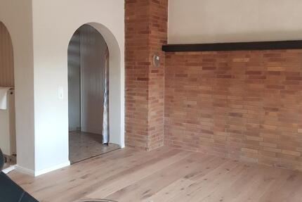 Haus Sankt Leon-Rot Rot - 5 Zimmer, 165 m&sup2;, 1.800&euro; | Angebot:23571534