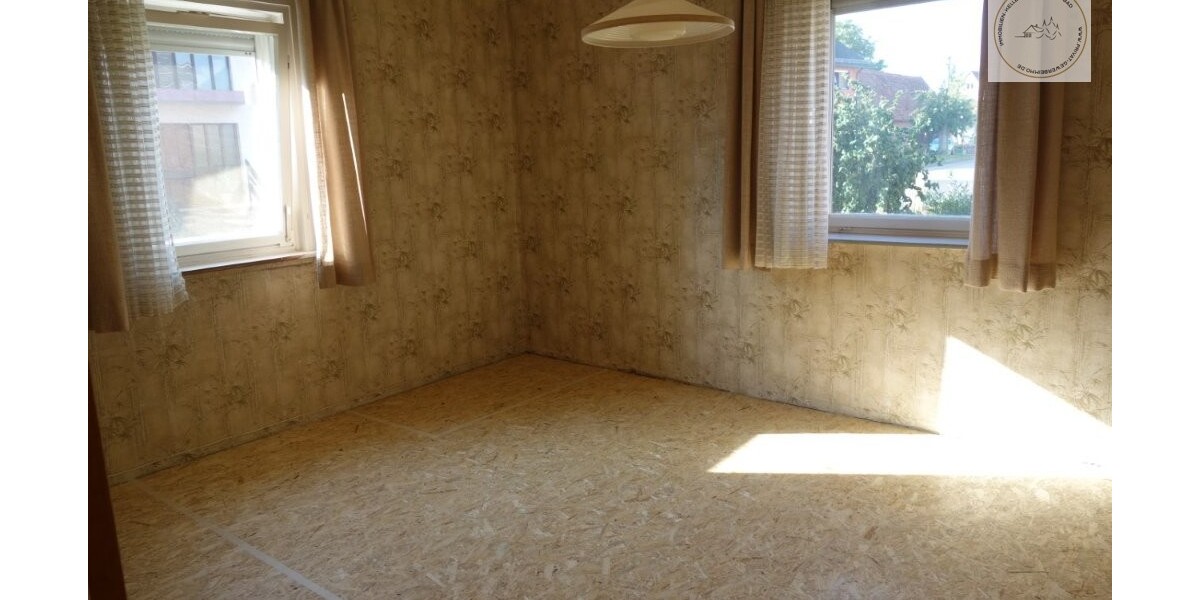 1 Familienhaus mit Potenzial und sehr großem ,über 2000 qm, Garten - Einfamilienhaus Straubenhardt Pfinzweiler | Angebot:26531333