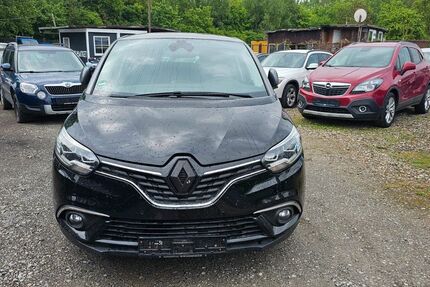 Renault Scenic 97.697 km 11.790 &euro; Braunschweig 38120