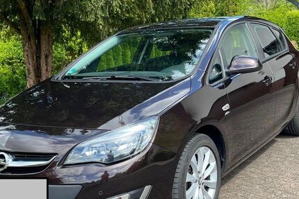 Opel Astra 118.000 km 6.200 &euro; Eiterfeld 36132
