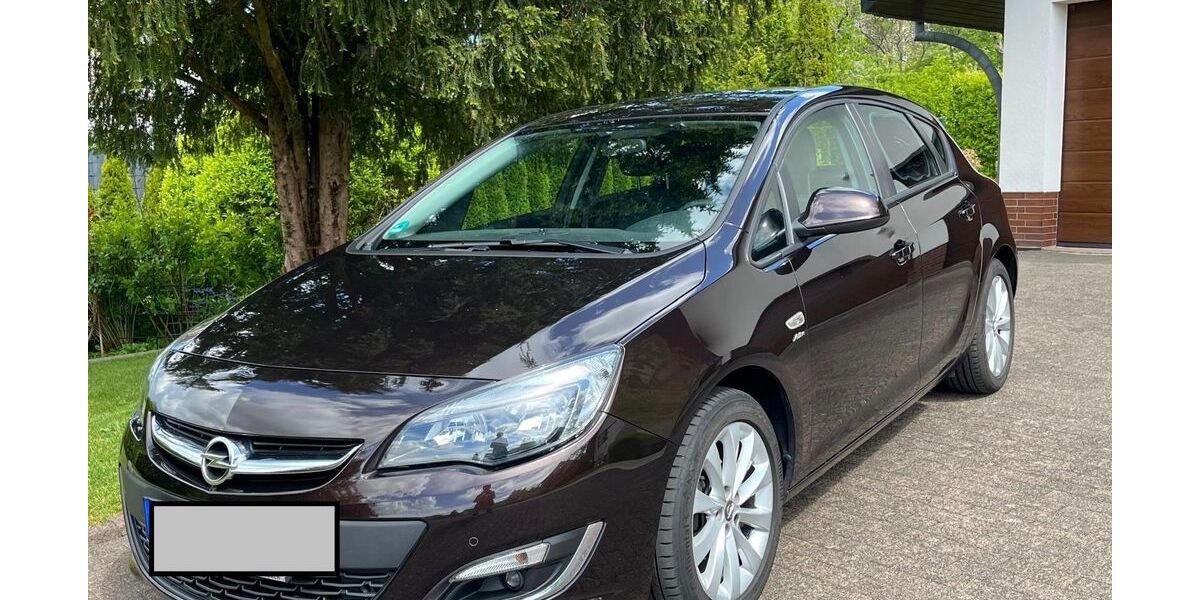 Opel Astra 118.000 km 6.200 &euro; Eiterfeld 36132