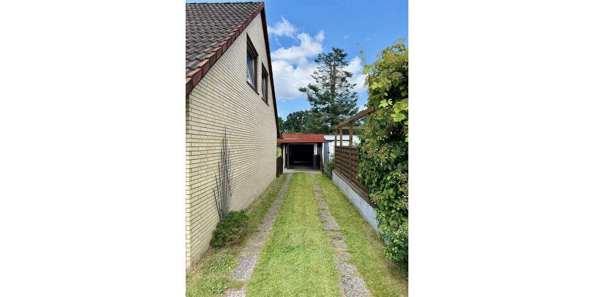 Doppelhaushälfte Kiel Kronsburg - 5 Zimmer, 136 m&sup2;, 295.000&euro; | Angebot:23980878