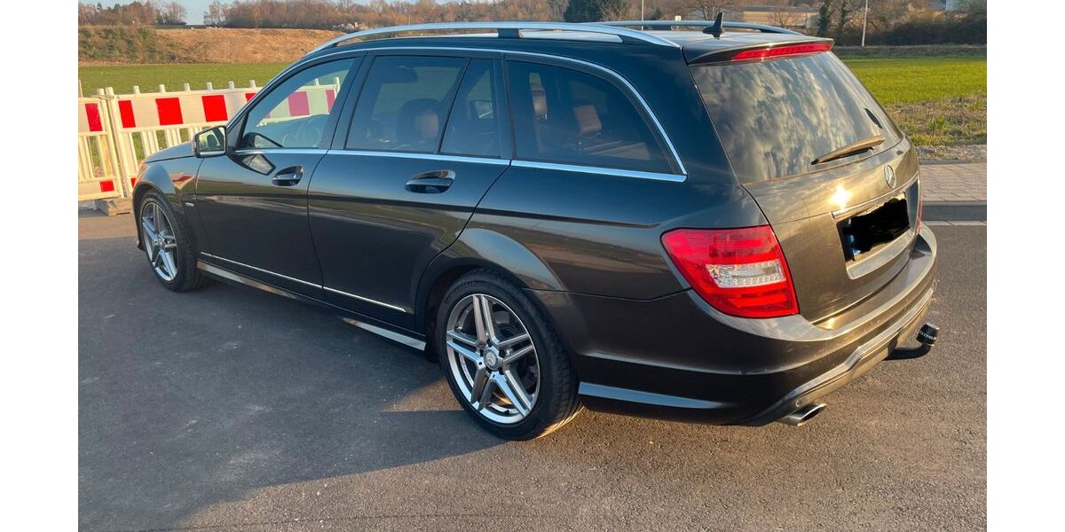 Mercedes-Benz C 250 332.029 km 6.750 &euro; Mechernich 53894