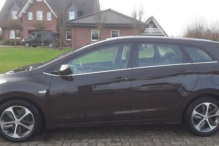 Hyundai i30 70.500 km 12.890 &euro; Wangersen 21702