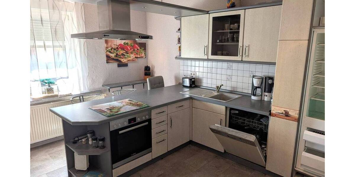 Mehrfamilienhaus, Wohnhaus Bad Schmiedeberg - 8 Zimmer, 193 m&sup2;, 128.000&euro; | Angebot:26379546