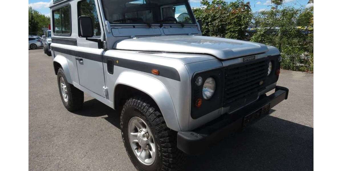 Land Rover Defender 164.700 km 18.900 &euro; Rosenheim 83026