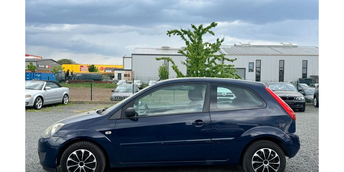 Ford Fiesta 184.000 km 950 &euro; Düren 52351