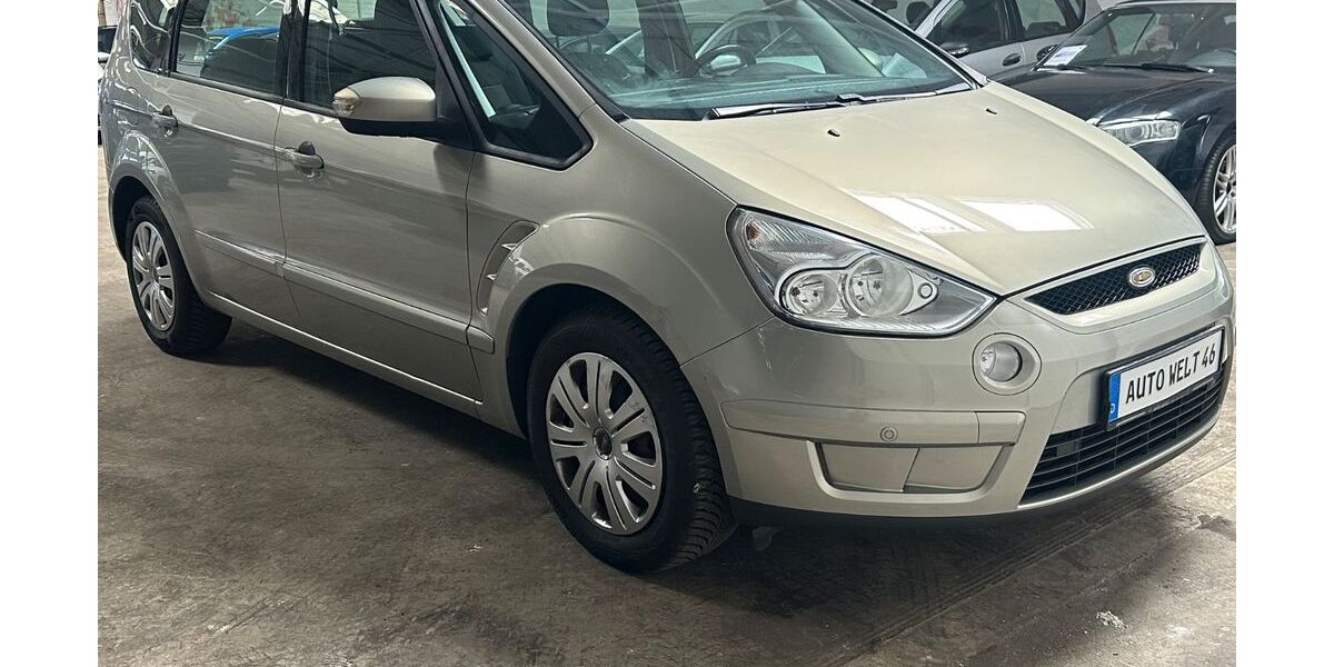 Ford S-Max 198.000 km 4.450 &euro; Berlin 13409
