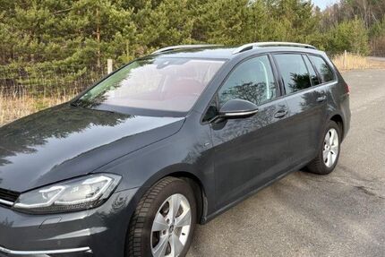 VW Golf 299.000 km 7.950 &euro; Senftenberg 01968