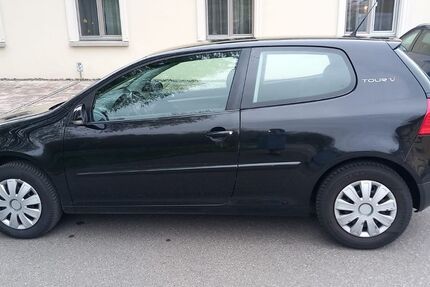 VW Golf 102.000 km 3.350 &euro; Radolfzell 78315