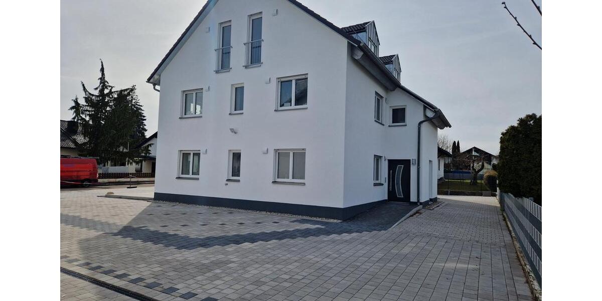 Erdgeschoßwohnung Altmannstein - 3 Zimmer, 66 m&sup2;, 880&euro; | Angebot:26528730
