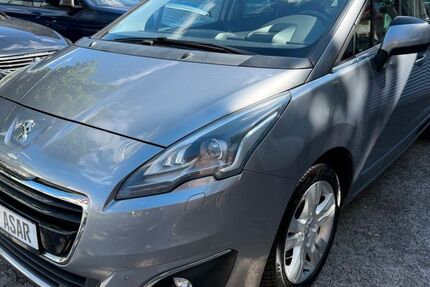 Peugeot 5008 94.000 km 14.980 &euro; Fürth 90763