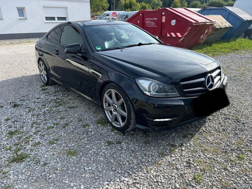 Mercedes-Benz C 250 184.000 km 11.800 € Furtwangen 78120