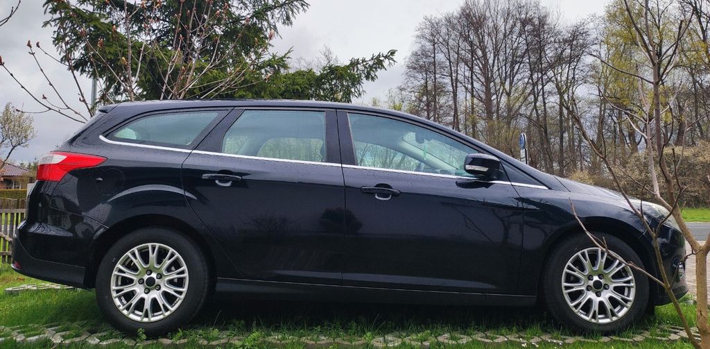 Ford Focus 316.000 km 3.200 &euro; Thale 06502