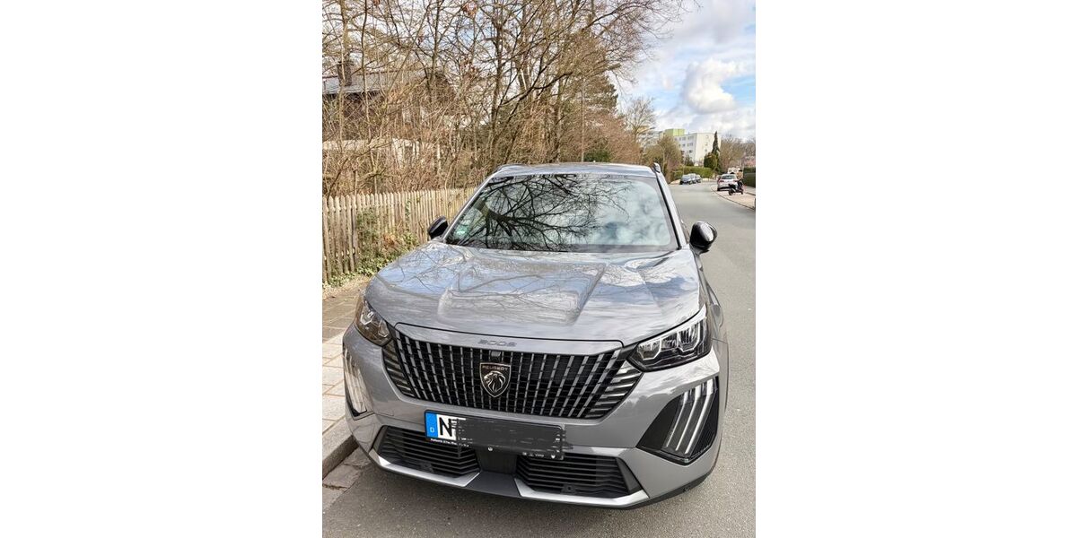 Peugeot 2008 9.500 km 23.999 &euro; Nürnberg 90451