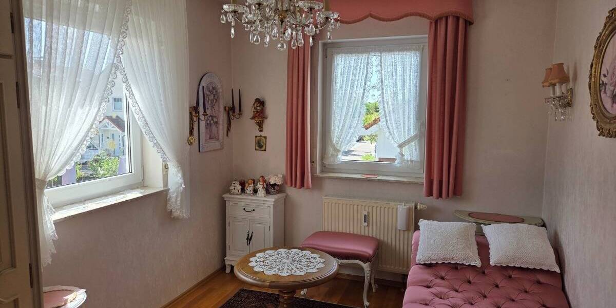 Etagenwohnung Ilvesheim - 5 Zimmer, 120 m&sup2;, 1.400&euro; | Angebot:26410146