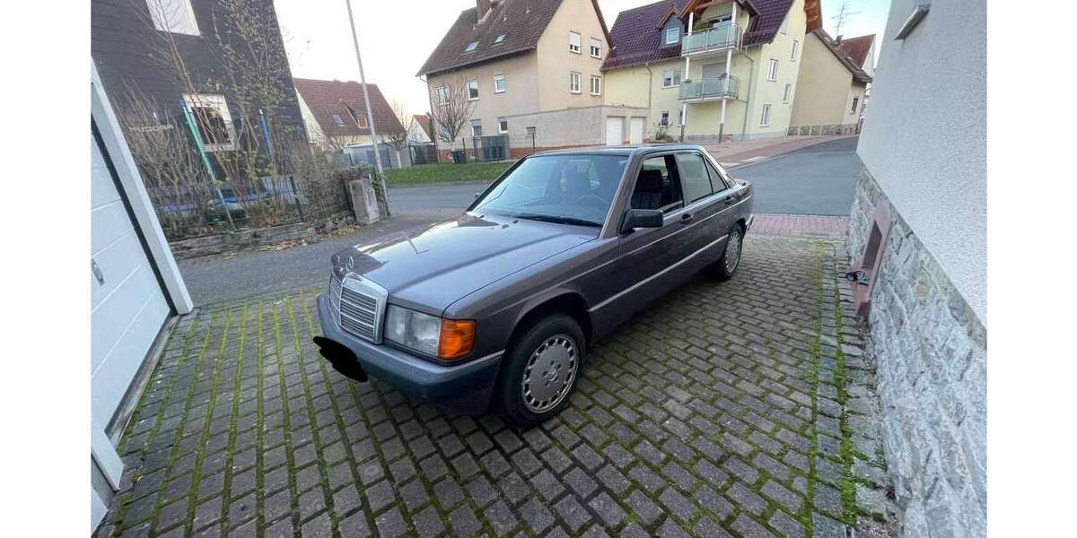 Mercedes-Benz 190 225.000 km 8.000 &euro; Frankfurt 60311