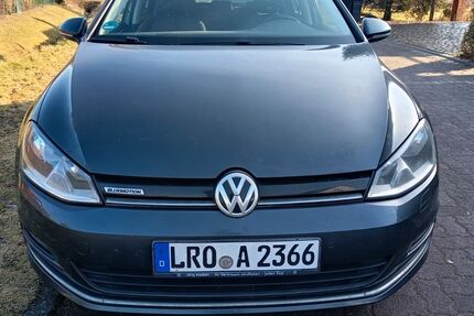 VW Golf 205.000 km 5.985 &euro; Elmenhorst/Lichtenhagen 18107
