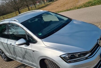 VW Golf Sportsvan 61.365 km 13.800 &euro; Leinfelden-Echterdingen 70771