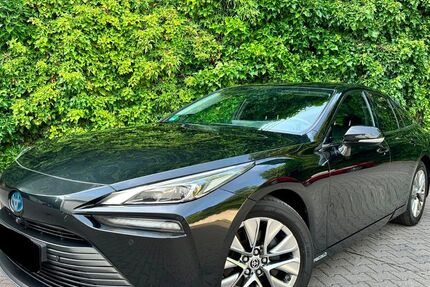 Toyota Mirai 135.000 km 9.490 &euro; Wuppertal 42281