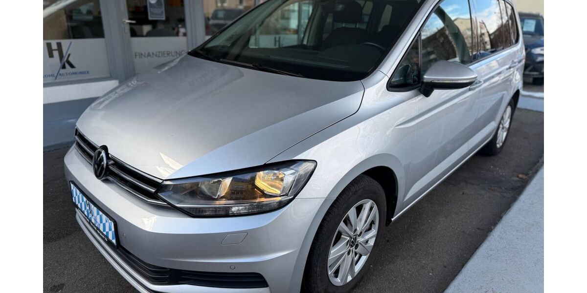 VW Touran 186.528 km 12.999 &euro; München 81549