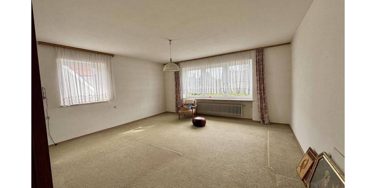 Mehrfamilienhaus, Wohnhaus Pfreimd - 7 Zimmer, 200 m&sup2;, 398.000&euro; | Angebot:25731600