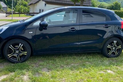 Kia Rio 83.000 km 5.680 &euro; Lennestadt 57368