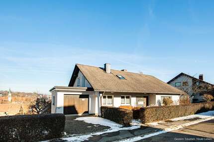 Haus zum Kaufen in Löffingen 449.000 € 261.93 m² 11 zimmer